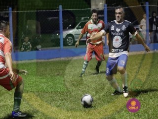 
<a style='margin-left: 5px;' class='btn btn-xs btn-social btn-facebook' href='https://www.facebook.com/sharer/sharer.php?u=https://boladovale.com.br/imgs/800-800-90/conteudo/fotos/1407/mg1841.jpg' rel='popup' data-width='500' data-height='400'><i class='fa fa-facebook'></i>Compartilhar <span class='hidden-xs'>no Facebook</span>
</a> 
<a class='btn btn-default btn-xs' target='_blank' href='imgs/800-800-90/conteudo/fotos/1407/mg1841.jpg'>
<span class='glyphicon glyphicon-cloud-download'></span> Salvar
</a> 
<span></span>