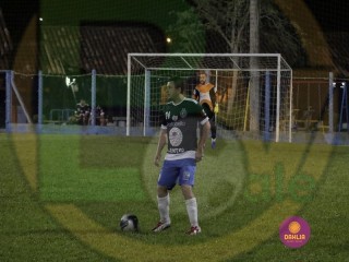 
<a style='margin-left: 5px;' class='btn btn-xs btn-social btn-facebook' href='https://www.facebook.com/sharer/sharer.php?u=https://boladovale.com.br/imgs/800-800-90/conteudo/fotos/1407/mg1843.jpg' rel='popup' data-width='500' data-height='400'><i class='fa fa-facebook'></i>Compartilhar <span class='hidden-xs'>no Facebook</span>
</a> 
<a class='btn btn-default btn-xs' target='_blank' href='imgs/800-800-90/conteudo/fotos/1407/mg1843.jpg'>
<span class='glyphicon glyphicon-cloud-download'></span> Salvar
</a> 
<span></span>