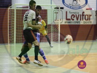 
<a style='margin-left: 5px;' class='btn btn-xs btn-social btn-facebook' href='https://www.facebook.com/sharer/sharer.php?u=https://boladovale.com.br/imgs/800-800-90/conteudo/fotos/1408/img2172.jpg' rel='popup' data-width='500' data-height='400'><i class='fa fa-facebook'></i>Compartilhar <span class='hidden-xs'>no Facebook</span>
</a> 
<a class='btn btn-default btn-xs' target='_blank' href='imgs/800-800-90/conteudo/fotos/1408/img2172.jpg'>
<span class='glyphicon glyphicon-cloud-download'></span> Salvar
</a> 
<span></span>