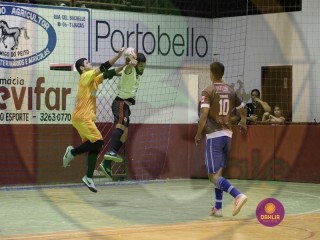 
<a style='margin-left: 5px;' class='btn btn-xs btn-social btn-facebook' href='https://www.facebook.com/sharer/sharer.php?u=https://boladovale.com.br/imgs/800-800-90/conteudo/fotos/1408/img2184.jpg' rel='popup' data-width='500' data-height='400'><i class='fa fa-facebook'></i>Compartilhar <span class='hidden-xs'>no Facebook</span>
</a> 
<a class='btn btn-default btn-xs' target='_blank' href='imgs/800-800-90/conteudo/fotos/1408/img2184.jpg'>
<span class='glyphicon glyphicon-cloud-download'></span> Salvar
</a> 
<span></span>