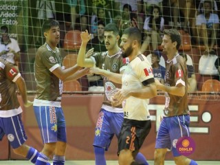 
<a style='margin-left: 5px;' class='btn btn-xs btn-social btn-facebook' href='https://www.facebook.com/sharer/sharer.php?u=https://boladovale.com.br/imgs/800-800-90/conteudo/fotos/1408/img2190.jpg' rel='popup' data-width='500' data-height='400'><i class='fa fa-facebook'></i>Compartilhar <span class='hidden-xs'>no Facebook</span>
</a> 
<a class='btn btn-default btn-xs' target='_blank' href='imgs/800-800-90/conteudo/fotos/1408/img2190.jpg'>
<span class='glyphicon glyphicon-cloud-download'></span> Salvar
</a> 
<span></span>