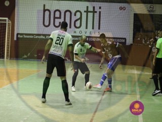 
<a style='margin-left: 5px;' class='btn btn-xs btn-social btn-facebook' href='https://www.facebook.com/sharer/sharer.php?u=https://boladovale.com.br/imgs/800-800-90/conteudo/fotos/1408/img2201.jpg' rel='popup' data-width='500' data-height='400'><i class='fa fa-facebook'></i>Compartilhar <span class='hidden-xs'>no Facebook</span>
</a> 
<a class='btn btn-default btn-xs' target='_blank' href='imgs/800-800-90/conteudo/fotos/1408/img2201.jpg'>
<span class='glyphicon glyphicon-cloud-download'></span> Salvar
</a> 
<span></span>