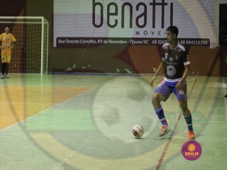 
<a style='margin-left: 5px;' class='btn btn-xs btn-social btn-facebook' href='https://www.facebook.com/sharer/sharer.php?u=https://boladovale.com.br/imgs/800-800-90/conteudo/fotos/1408/img2202.jpg' rel='popup' data-width='500' data-height='400'><i class='fa fa-facebook'></i>Compartilhar <span class='hidden-xs'>no Facebook</span>
</a> 
<a class='btn btn-default btn-xs' target='_blank' href='imgs/800-800-90/conteudo/fotos/1408/img2202.jpg'>
<span class='glyphicon glyphicon-cloud-download'></span> Salvar
</a> 
<span></span>