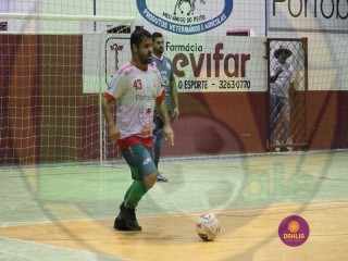 
<a style='margin-left: 5px;' class='btn btn-xs btn-social btn-facebook' href='https://www.facebook.com/sharer/sharer.php?u=https://boladovale.com.br/imgs/800-800-90/conteudo/fotos/1408/img2225.jpg' rel='popup' data-width='500' data-height='400'><i class='fa fa-facebook'></i>Compartilhar <span class='hidden-xs'>no Facebook</span>
</a> 
<a class='btn btn-default btn-xs' target='_blank' href='imgs/800-800-90/conteudo/fotos/1408/img2225.jpg'>
<span class='glyphicon glyphicon-cloud-download'></span> Salvar
</a> 
<span></span>