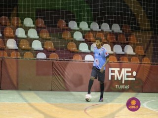 
<a style='margin-left: 5px;' class='btn btn-xs btn-social btn-facebook' href='https://www.facebook.com/sharer/sharer.php?u=https://boladovale.com.br/imgs/800-800-90/conteudo/fotos/1408/img2236.jpg' rel='popup' data-width='500' data-height='400'><i class='fa fa-facebook'></i>Compartilhar <span class='hidden-xs'>no Facebook</span>
</a> 
<a class='btn btn-default btn-xs' target='_blank' href='imgs/800-800-90/conteudo/fotos/1408/img2236.jpg'>
<span class='glyphicon glyphicon-cloud-download'></span> Salvar
</a> 
<span></span>