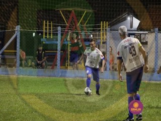 
<a style='margin-left: 5px;' class='btn btn-xs btn-social btn-facebook' href='https://www.facebook.com/sharer/sharer.php?u=https://boladovale.com.br/imgs/800-800-90/conteudo/fotos/1410/mg2583.jpg' rel='popup' data-width='500' data-height='400'><i class='fa fa-facebook'></i>Compartilhar <span class='hidden-xs'>no Facebook</span>
</a> 
<a class='btn btn-default btn-xs' target='_blank' href='imgs/800-800-90/conteudo/fotos/1410/mg2583.jpg'>
<span class='glyphicon glyphicon-cloud-download'></span> Salvar
</a> 
<span></span>