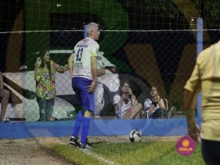 
<a style='margin-left: 5px;' class='btn btn-xs btn-social btn-facebook' href='https://www.facebook.com/sharer/sharer.php?u=https://boladovale.com.br/imgs/800-800-90/conteudo/fotos/1410/mg2619.jpg' rel='popup' data-width='500' data-height='400'><i class='fa fa-facebook'></i>Compartilhar <span class='hidden-xs'>no Facebook</span>
</a> 
<a class='btn btn-default btn-xs' target='_blank' href='imgs/800-800-90/conteudo/fotos/1410/mg2619.jpg'>
<span class='glyphicon glyphicon-cloud-download'></span> Salvar
</a> 
<span></span>
