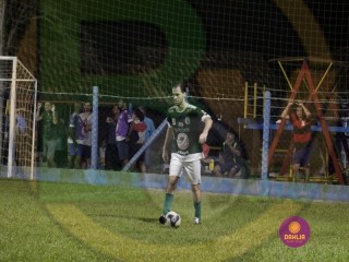 
<a style='margin-left: 5px;' class='btn btn-xs btn-social btn-facebook' href='https://www.facebook.com/sharer/sharer.php?u=https://boladovale.com.br/imgs/800-800-90/conteudo/fotos/1410/mg2627.jpg' rel='popup' data-width='500' data-height='400'><i class='fa fa-facebook'></i>Compartilhar <span class='hidden-xs'>no Facebook</span>
</a> 
<a class='btn btn-default btn-xs' target='_blank' href='imgs/800-800-90/conteudo/fotos/1410/mg2627.jpg'>
<span class='glyphicon glyphicon-cloud-download'></span> Salvar
</a> 
<span></span>