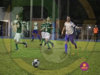 
<a style='margin-left: 5px;' class='btn btn-xs btn-social btn-facebook' href='https://www.facebook.com/sharer/sharer.php?u=https://boladovale.com.br/imgs/800-800-90/conteudo/fotos/1410/mg2628.jpg' rel='popup' data-width='500' data-height='400'><i class='fa fa-facebook'></i>Compartilhar <span class='hidden-xs'>no Facebook</span>
</a> 
<a class='btn btn-default btn-xs' target='_blank' href='imgs/800-800-90/conteudo/fotos/1410/mg2628.jpg'>
<span class='glyphicon glyphicon-cloud-download'></span> Salvar
</a> 
<span></span>