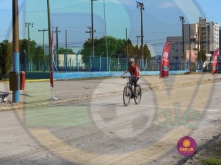 
<a style='margin-left: 5px;' class='btn btn-xs btn-social btn-facebook' href='https://www.facebook.com/sharer/sharer.php?u=https://boladovale.com.br/imgs/800-800-90/conteudo/fotos/1418/img6209.jpg' rel='popup' data-width='500' data-height='400'><i class='fa fa-facebook'></i>Compartilhar <span class='hidden-xs'>no Facebook</span>
</a> 
<a class='btn btn-default btn-xs' target='_blank' href='imgs/800-800-90/conteudo/fotos/1418/img6209.jpg'>
<span class='glyphicon glyphicon-cloud-download'></span> Salvar
</a> 
<span></span>