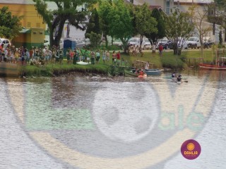 
<a style='margin-left: 5px;' class='btn btn-xs btn-social btn-facebook' href='https://www.facebook.com/sharer/sharer.php?u=https://boladovale.com.br/imgs/800-800-90/conteudo/fotos/1420/img6385.jpg' rel='popup' data-width='500' data-height='400'><i class='fa fa-facebook'></i>Compartilhar <span class='hidden-xs'>no Facebook</span>
</a> 
<a class='btn btn-default btn-xs' target='_blank' href='imgs/800-800-90/conteudo/fotos/1420/img6385.jpg'>
<span class='glyphicon glyphicon-cloud-download'></span> Salvar
</a> 
<span></span>