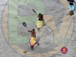 
<a style='margin-left: 5px;' class='btn btn-xs btn-social btn-facebook' href='https://www.facebook.com/sharer/sharer.php?u=https://boladovale.com.br/imgs/800-800-90/conteudo/fotos/1421/img6444.jpg' rel='popup' data-width='500' data-height='400'><i class='fa fa-facebook'></i>Compartilhar <span class='hidden-xs'>no Facebook</span>
</a> 
<a class='btn btn-default btn-xs' target='_blank' href='imgs/800-800-90/conteudo/fotos/1421/img6444.jpg'>
<span class='glyphicon glyphicon-cloud-download'></span> Salvar
</a> 
<span></span>