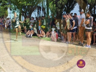 
<a style='margin-left: 5px;' class='btn btn-xs btn-social btn-facebook' href='https://www.facebook.com/sharer/sharer.php?u=https://boladovale.com.br/imgs/800-800-90/conteudo/fotos/1424/img4127.jpg' rel='popup' data-width='500' data-height='400'><i class='fa fa-facebook'></i>Compartilhar <span class='hidden-xs'>no Facebook</span>
</a> 
<a class='btn btn-default btn-xs' target='_blank' href='imgs/800-800-90/conteudo/fotos/1424/img4127.jpg'>
<span class='glyphicon glyphicon-cloud-download'></span> Salvar
</a> 
<span></span>