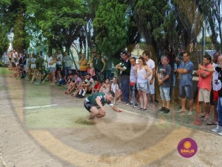 
<a style='margin-left: 5px;' class='btn btn-xs btn-social btn-facebook' href='https://www.facebook.com/sharer/sharer.php?u=https://boladovale.com.br/imgs/800-800-90/conteudo/fotos/1425/img3885.jpg' rel='popup' data-width='500' data-height='400'><i class='fa fa-facebook'></i>Compartilhar <span class='hidden-xs'>no Facebook</span>
</a> 
<a class='btn btn-default btn-xs' target='_blank' href='imgs/800-800-90/conteudo/fotos/1425/img3885.jpg'>
<span class='glyphicon glyphicon-cloud-download'></span> Salvar
</a> 
<span></span>