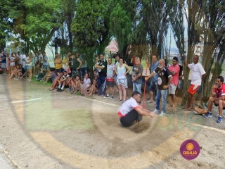 
<a style='margin-left: 5px;' class='btn btn-xs btn-social btn-facebook' href='https://www.facebook.com/sharer/sharer.php?u=https://boladovale.com.br/imgs/800-800-90/conteudo/fotos/1425/img3934.jpg' rel='popup' data-width='500' data-height='400'><i class='fa fa-facebook'></i>Compartilhar <span class='hidden-xs'>no Facebook</span>
</a> 
<a class='btn btn-default btn-xs' target='_blank' href='imgs/800-800-90/conteudo/fotos/1425/img3934.jpg'>
<span class='glyphicon glyphicon-cloud-download'></span> Salvar
</a> 
<span></span>