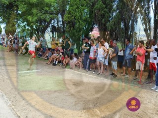 
<a style='margin-left: 5px;' class='btn btn-xs btn-social btn-facebook' href='https://www.facebook.com/sharer/sharer.php?u=https://boladovale.com.br/imgs/800-800-90/conteudo/fotos/1425/img3945.jpg' rel='popup' data-width='500' data-height='400'><i class='fa fa-facebook'></i>Compartilhar <span class='hidden-xs'>no Facebook</span>
</a> 
<a class='btn btn-default btn-xs' target='_blank' href='imgs/800-800-90/conteudo/fotos/1425/img3945.jpg'>
<span class='glyphicon glyphicon-cloud-download'></span> Salvar
</a> 
<span></span>