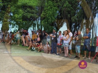 
<a style='margin-left: 5px;' class='btn btn-xs btn-social btn-facebook' href='https://www.facebook.com/sharer/sharer.php?u=https://boladovale.com.br/imgs/800-800-90/conteudo/fotos/1425/img3984.jpg' rel='popup' data-width='500' data-height='400'><i class='fa fa-facebook'></i>Compartilhar <span class='hidden-xs'>no Facebook</span>
</a> 
<a class='btn btn-default btn-xs' target='_blank' href='imgs/800-800-90/conteudo/fotos/1425/img3984.jpg'>
<span class='glyphicon glyphicon-cloud-download'></span> Salvar
</a> 
<span></span>