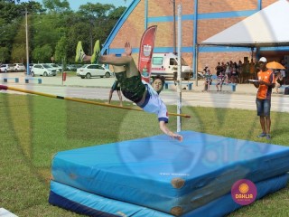 
<a style='margin-left: 5px;' class='btn btn-xs btn-social btn-facebook' href='https://www.facebook.com/sharer/sharer.php?u=https://boladovale.com.br/imgs/800-800-90/conteudo/fotos/1427/img6767.jpg' rel='popup' data-width='500' data-height='400'><i class='fa fa-facebook'></i>Compartilhar <span class='hidden-xs'>no Facebook</span>
</a> 
<a class='btn btn-default btn-xs' target='_blank' href='imgs/800-800-90/conteudo/fotos/1427/img6767.jpg'>
<span class='glyphicon glyphicon-cloud-download'></span> Salvar
</a> 
<span></span>