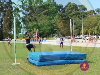 
<a style='margin-left: 5px;' class='btn btn-xs btn-social btn-facebook' href='https://www.facebook.com/sharer/sharer.php?u=https://boladovale.com.br/imgs/800-800-90/conteudo/fotos/1427/img6787.jpg' rel='popup' data-width='500' data-height='400'><i class='fa fa-facebook'></i>Compartilhar <span class='hidden-xs'>no Facebook</span>
</a> 
<a class='btn btn-default btn-xs' target='_blank' href='imgs/800-800-90/conteudo/fotos/1427/img6787.jpg'>
<span class='glyphicon glyphicon-cloud-download'></span> Salvar
</a> 
<span></span>