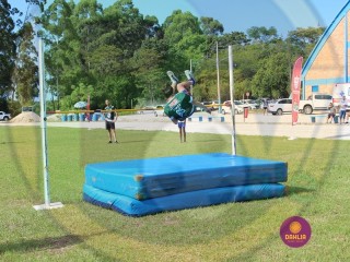 
<a style='margin-left: 5px;' class='btn btn-xs btn-social btn-facebook' href='https://www.facebook.com/sharer/sharer.php?u=https://boladovale.com.br/imgs/800-800-90/conteudo/fotos/1427/img6819.jpg' rel='popup' data-width='500' data-height='400'><i class='fa fa-facebook'></i>Compartilhar <span class='hidden-xs'>no Facebook</span>
</a> 
<a class='btn btn-default btn-xs' target='_blank' href='imgs/800-800-90/conteudo/fotos/1427/img6819.jpg'>
<span class='glyphicon glyphicon-cloud-download'></span> Salvar
</a> 
<span></span>