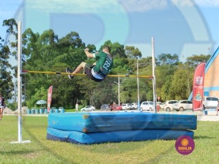 
<a style='margin-left: 5px;' class='btn btn-xs btn-social btn-facebook' href='https://www.facebook.com/sharer/sharer.php?u=https://boladovale.com.br/imgs/800-800-90/conteudo/fotos/1427/img6834.jpg' rel='popup' data-width='500' data-height='400'><i class='fa fa-facebook'></i>Compartilhar <span class='hidden-xs'>no Facebook</span>
</a> 
<a class='btn btn-default btn-xs' target='_blank' href='imgs/800-800-90/conteudo/fotos/1427/img6834.jpg'>
<span class='glyphicon glyphicon-cloud-download'></span> Salvar
</a> 
<span></span>