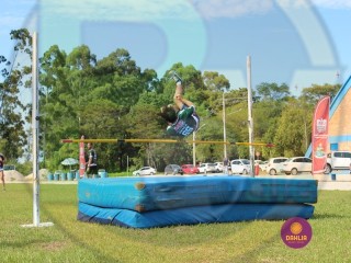 
<a style='margin-left: 5px;' class='btn btn-xs btn-social btn-facebook' href='https://www.facebook.com/sharer/sharer.php?u=https://boladovale.com.br/imgs/800-800-90/conteudo/fotos/1427/img6836.jpg' rel='popup' data-width='500' data-height='400'><i class='fa fa-facebook'></i>Compartilhar <span class='hidden-xs'>no Facebook</span>
</a> 
<a class='btn btn-default btn-xs' target='_blank' href='imgs/800-800-90/conteudo/fotos/1427/img6836.jpg'>
<span class='glyphicon glyphicon-cloud-download'></span> Salvar
</a> 
<span></span>