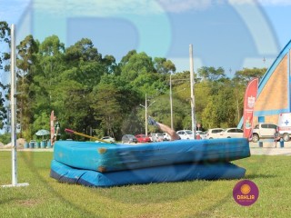 
<a style='margin-left: 5px;' class='btn btn-xs btn-social btn-facebook' href='https://www.facebook.com/sharer/sharer.php?u=https://boladovale.com.br/imgs/800-800-90/conteudo/fotos/1427/img6837.jpg' rel='popup' data-width='500' data-height='400'><i class='fa fa-facebook'></i>Compartilhar <span class='hidden-xs'>no Facebook</span>
</a> 
<a class='btn btn-default btn-xs' target='_blank' href='imgs/800-800-90/conteudo/fotos/1427/img6837.jpg'>
<span class='glyphicon glyphicon-cloud-download'></span> Salvar
</a> 
<span></span>