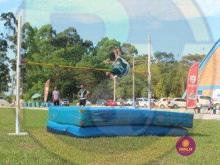 
<a style='margin-left: 5px;' class='btn btn-xs btn-social btn-facebook' href='https://www.facebook.com/sharer/sharer.php?u=https://boladovale.com.br/imgs/800-800-90/conteudo/fotos/1427/img6883.jpg' rel='popup' data-width='500' data-height='400'><i class='fa fa-facebook'></i>Compartilhar <span class='hidden-xs'>no Facebook</span>
</a> 
<a class='btn btn-default btn-xs' target='_blank' href='imgs/800-800-90/conteudo/fotos/1427/img6883.jpg'>
<span class='glyphicon glyphicon-cloud-download'></span> Salvar
</a> 
<span></span>