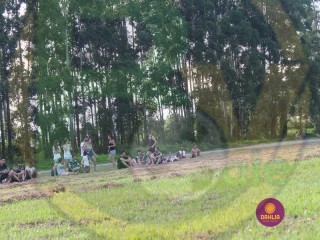 
<a style='margin-left: 5px;' class='btn btn-xs btn-social btn-facebook' href='https://www.facebook.com/sharer/sharer.php?u=https://boladovale.com.br/imgs/800-800-90/conteudo/fotos/1427/img6887.jpg' rel='popup' data-width='500' data-height='400'><i class='fa fa-facebook'></i>Compartilhar <span class='hidden-xs'>no Facebook</span>
</a> 
<a class='btn btn-default btn-xs' target='_blank' href='imgs/800-800-90/conteudo/fotos/1427/img6887.jpg'>
<span class='glyphicon glyphicon-cloud-download'></span> Salvar
</a> 
<span></span>