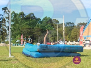 
<a style='margin-left: 5px;' class='btn btn-xs btn-social btn-facebook' href='https://www.facebook.com/sharer/sharer.php?u=https://boladovale.com.br/imgs/800-800-90/conteudo/fotos/1427/img6895.jpg' rel='popup' data-width='500' data-height='400'><i class='fa fa-facebook'></i>Compartilhar <span class='hidden-xs'>no Facebook</span>
</a> 
<a class='btn btn-default btn-xs' target='_blank' href='imgs/800-800-90/conteudo/fotos/1427/img6895.jpg'>
<span class='glyphicon glyphicon-cloud-download'></span> Salvar
</a> 
<span></span>