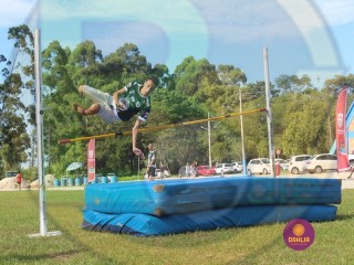 
<a style='margin-left: 5px;' class='btn btn-xs btn-social btn-facebook' href='https://www.facebook.com/sharer/sharer.php?u=https://boladovale.com.br/imgs/800-800-90/conteudo/fotos/1427/img6908.jpg' rel='popup' data-width='500' data-height='400'><i class='fa fa-facebook'></i>Compartilhar <span class='hidden-xs'>no Facebook</span>
</a> 
<a class='btn btn-default btn-xs' target='_blank' href='imgs/800-800-90/conteudo/fotos/1427/img6908.jpg'>
<span class='glyphicon glyphicon-cloud-download'></span> Salvar
</a> 
<span></span>