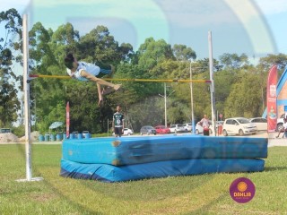 
<a style='margin-left: 5px;' class='btn btn-xs btn-social btn-facebook' href='https://www.facebook.com/sharer/sharer.php?u=https://boladovale.com.br/imgs/800-800-90/conteudo/fotos/1427/img6911.jpg' rel='popup' data-width='500' data-height='400'><i class='fa fa-facebook'></i>Compartilhar <span class='hidden-xs'>no Facebook</span>
</a> 
<a class='btn btn-default btn-xs' target='_blank' href='imgs/800-800-90/conteudo/fotos/1427/img6911.jpg'>
<span class='glyphicon glyphicon-cloud-download'></span> Salvar
</a> 
<span></span>