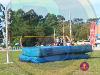 
<a style='margin-left: 5px;' class='btn btn-xs btn-social btn-facebook' href='https://www.facebook.com/sharer/sharer.php?u=https://boladovale.com.br/imgs/800-800-90/conteudo/fotos/1427/img6915.jpg' rel='popup' data-width='500' data-height='400'><i class='fa fa-facebook'></i>Compartilhar <span class='hidden-xs'>no Facebook</span>
</a> 
<a class='btn btn-default btn-xs' target='_blank' href='imgs/800-800-90/conteudo/fotos/1427/img6915.jpg'>
<span class='glyphicon glyphicon-cloud-download'></span> Salvar
</a> 
<span></span>