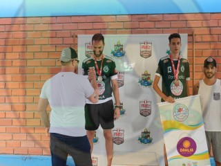 
<a style='margin-left: 5px;' class='btn btn-xs btn-social btn-facebook' href='https://www.facebook.com/sharer/sharer.php?u=https://boladovale.com.br/imgs/800-800-90/conteudo/fotos/1427/img7343.jpg' rel='popup' data-width='500' data-height='400'><i class='fa fa-facebook'></i>Compartilhar <span class='hidden-xs'>no Facebook</span>
</a> 
<a class='btn btn-default btn-xs' target='_blank' href='imgs/800-800-90/conteudo/fotos/1427/img7343.jpg'>
<span class='glyphicon glyphicon-cloud-download'></span> Salvar
</a> 
<span></span>