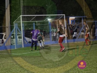 
<a style='margin-left: 5px;' class='btn btn-xs btn-social btn-facebook' href='https://www.facebook.com/sharer/sharer.php?u=https://boladovale.com.br/imgs/800-800-90/conteudo/fotos/1435/mg7783.jpg' rel='popup' data-width='500' data-height='400'><i class='fa fa-facebook'></i>Compartilhar <span class='hidden-xs'>no Facebook</span>
</a> 
<a class='btn btn-default btn-xs' target='_blank' href='imgs/800-800-90/conteudo/fotos/1435/mg7783.jpg'>
<span class='glyphicon glyphicon-cloud-download'></span> Salvar
</a> 
<span></span>
