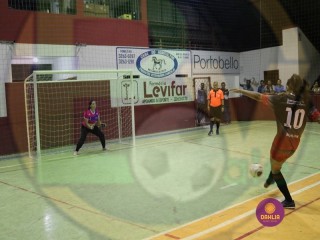 
<a style='margin-left: 5px;' class='btn btn-xs btn-social btn-facebook' href='https://www.facebook.com/sharer/sharer.php?u=https://boladovale.com.br/imgs/800-800-90/conteudo/fotos/1439/img8075.jpg' rel='popup' data-width='500' data-height='400'><i class='fa fa-facebook'></i>Compartilhar <span class='hidden-xs'>no Facebook</span>
</a> 
<a class='btn btn-default btn-xs' target='_blank' href='imgs/800-800-90/conteudo/fotos/1439/img8075.jpg'>
<span class='glyphicon glyphicon-cloud-download'></span> Salvar
</a> 
<span></span>