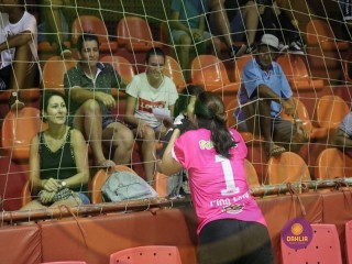 
<a style='margin-left: 5px;' class='btn btn-xs btn-social btn-facebook' href='https://www.facebook.com/sharer/sharer.php?u=https://boladovale.com.br/imgs/800-800-90/conteudo/fotos/1439/img8116.jpg' rel='popup' data-width='500' data-height='400'><i class='fa fa-facebook'></i>Compartilhar <span class='hidden-xs'>no Facebook</span>
</a> 
<a class='btn btn-default btn-xs' target='_blank' href='imgs/800-800-90/conteudo/fotos/1439/img8116.jpg'>
<span class='glyphicon glyphicon-cloud-download'></span> Salvar
</a> 
<span></span>