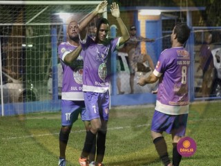 
<a style='margin-left: 5px;' class='btn btn-xs btn-social btn-facebook' href='https://www.facebook.com/sharer/sharer.php?u=https://boladovale.com.br/imgs/800-800-90/conteudo/fotos/1441/mg8422.jpg' rel='popup' data-width='500' data-height='400'><i class='fa fa-facebook'></i>Compartilhar <span class='hidden-xs'>no Facebook</span>
</a> 
<a class='btn btn-default btn-xs' target='_blank' href='imgs/800-800-90/conteudo/fotos/1441/mg8422.jpg'>
<span class='glyphicon glyphicon-cloud-download'></span> Salvar
</a> 
<span></span>