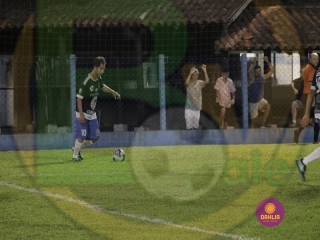 
<a style='margin-left: 5px;' class='btn btn-xs btn-social btn-facebook' href='https://www.facebook.com/sharer/sharer.php?u=https://boladovale.com.br/imgs/800-800-90/conteudo/fotos/1441/mg8424.jpg' rel='popup' data-width='500' data-height='400'><i class='fa fa-facebook'></i>Compartilhar <span class='hidden-xs'>no Facebook</span>
</a> 
<a class='btn btn-default btn-xs' target='_blank' href='imgs/800-800-90/conteudo/fotos/1441/mg8424.jpg'>
<span class='glyphicon glyphicon-cloud-download'></span> Salvar
</a> 
<span></span>