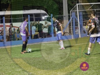 
<a style='margin-left: 5px;' class='btn btn-xs btn-social btn-facebook' href='https://www.facebook.com/sharer/sharer.php?u=https://boladovale.com.br/imgs/800-800-90/conteudo/fotos/1441/mg8432.jpg' rel='popup' data-width='500' data-height='400'><i class='fa fa-facebook'></i>Compartilhar <span class='hidden-xs'>no Facebook</span>
</a> 
<a class='btn btn-default btn-xs' target='_blank' href='imgs/800-800-90/conteudo/fotos/1441/mg8432.jpg'>
<span class='glyphicon glyphicon-cloud-download'></span> Salvar
</a> 
<span></span>