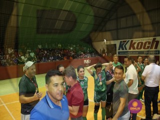 
<a style='margin-left: 5px;' class='btn btn-xs btn-social btn-facebook' href='https://www.facebook.com/sharer/sharer.php?u=https://boladovale.com.br/imgs/800-800-90/conteudo/fotos/1445/img9028.jpg' rel='popup' data-width='500' data-height='400'><i class='fa fa-facebook'></i>Compartilhar <span class='hidden-xs'>no Facebook</span>
</a> 
<a class='btn btn-default btn-xs' target='_blank' href='imgs/800-800-90/conteudo/fotos/1445/img9028.jpg'>
<span class='glyphicon glyphicon-cloud-download'></span> Salvar
</a> 
<span></span>