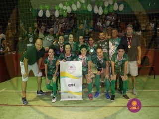 
<a style='margin-left: 5px;' class='btn btn-xs btn-social btn-facebook' href='https://www.facebook.com/sharer/sharer.php?u=https://boladovale.com.br/imgs/800-800-90/conteudo/fotos/1445/img9037.jpg' rel='popup' data-width='500' data-height='400'><i class='fa fa-facebook'></i>Compartilhar <span class='hidden-xs'>no Facebook</span>
</a> 
<a class='btn btn-default btn-xs' target='_blank' href='imgs/800-800-90/conteudo/fotos/1445/img9037.jpg'>
<span class='glyphicon glyphicon-cloud-download'></span> Salvar
</a> 
<span></span>