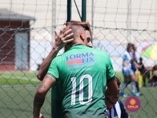 
<a style='margin-left: 5px;' class='btn btn-xs btn-social btn-facebook' href='https://www.facebook.com/sharer/sharer.php?u=https://boladovale.com.br/imgs/800-800-90/conteudo/fotos/1455/img1481.jpg' rel='popup' data-width='500' data-height='400'><i class='fa fa-facebook'></i>Compartilhar <span class='hidden-xs'>no Facebook</span>
</a> 
<a class='btn btn-default btn-xs' target='_blank' href='imgs/800-800-90/conteudo/fotos/1455/img1481.jpg'>
<span class='glyphicon glyphicon-cloud-download'></span> Salvar
</a> 
<span></span>