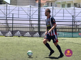 
<a style='margin-left: 5px;' class='btn btn-xs btn-social btn-facebook' href='https://www.facebook.com/sharer/sharer.php?u=https://boladovale.com.br/imgs/800-800-90/conteudo/fotos/1455/img1495.jpg' rel='popup' data-width='500' data-height='400'><i class='fa fa-facebook'></i>Compartilhar <span class='hidden-xs'>no Facebook</span>
</a> 
<a class='btn btn-default btn-xs' target='_blank' href='imgs/800-800-90/conteudo/fotos/1455/img1495.jpg'>
<span class='glyphicon glyphicon-cloud-download'></span> Salvar
</a> 
<span></span>