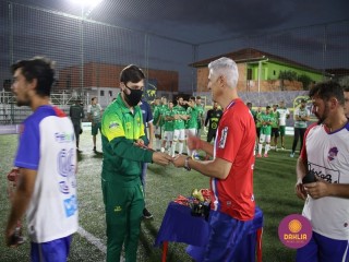 
<a style='margin-left: 5px;' class='btn btn-xs btn-social btn-facebook' href='https://www.facebook.com/sharer/sharer.php?u=https://boladovale.com.br/imgs/800-800-90/conteudo/fotos/1458/img4734.jpg' rel='popup' data-width='500' data-height='400'><i class='fa fa-facebook'></i>Compartilhar <span class='hidden-xs'>no Facebook</span>
</a> 
<a class='btn btn-default btn-xs' target='_blank' href='imgs/800-800-90/conteudo/fotos/1458/img4734.jpg'>
<span class='glyphicon glyphicon-cloud-download'></span> Salvar
</a> 
<span></span>