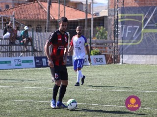 
<a style='margin-left: 5px;' class='btn btn-xs btn-social btn-facebook' href='https://www.facebook.com/sharer/sharer.php?u=https://boladovale.com.br/imgs/800-800-90/conteudo/fotos/1459/img4955.jpg' rel='popup' data-width='500' data-height='400'><i class='fa fa-facebook'></i>Compartilhar <span class='hidden-xs'>no Facebook</span>
</a> 
<a class='btn btn-default btn-xs' target='_blank' href='imgs/800-800-90/conteudo/fotos/1459/img4955.jpg'>
<span class='glyphicon glyphicon-cloud-download'></span> Salvar
</a> 
<span></span>