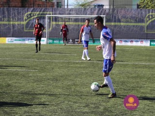 
<a style='margin-left: 5px;' class='btn btn-xs btn-social btn-facebook' href='https://www.facebook.com/sharer/sharer.php?u=https://boladovale.com.br/imgs/800-800-90/conteudo/fotos/1459/img4984.jpg' rel='popup' data-width='500' data-height='400'><i class='fa fa-facebook'></i>Compartilhar <span class='hidden-xs'>no Facebook</span>
</a> 
<a class='btn btn-default btn-xs' target='_blank' href='imgs/800-800-90/conteudo/fotos/1459/img4984.jpg'>
<span class='glyphicon glyphicon-cloud-download'></span> Salvar
</a> 
<span></span>