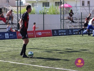 
<a style='margin-left: 5px;' class='btn btn-xs btn-social btn-facebook' href='https://www.facebook.com/sharer/sharer.php?u=https://boladovale.com.br/imgs/800-800-90/conteudo/fotos/1459/img4991.jpg' rel='popup' data-width='500' data-height='400'><i class='fa fa-facebook'></i>Compartilhar <span class='hidden-xs'>no Facebook</span>
</a> 
<a class='btn btn-default btn-xs' target='_blank' href='imgs/800-800-90/conteudo/fotos/1459/img4991.jpg'>
<span class='glyphicon glyphicon-cloud-download'></span> Salvar
</a> 
<span></span>