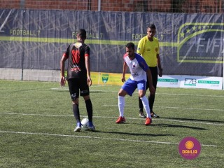 
<a style='margin-left: 5px;' class='btn btn-xs btn-social btn-facebook' href='https://www.facebook.com/sharer/sharer.php?u=https://boladovale.com.br/imgs/800-800-90/conteudo/fotos/1459/img4992.jpg' rel='popup' data-width='500' data-height='400'><i class='fa fa-facebook'></i>Compartilhar <span class='hidden-xs'>no Facebook</span>
</a> 
<a class='btn btn-default btn-xs' target='_blank' href='imgs/800-800-90/conteudo/fotos/1459/img4992.jpg'>
<span class='glyphicon glyphicon-cloud-download'></span> Salvar
</a> 
<span></span>