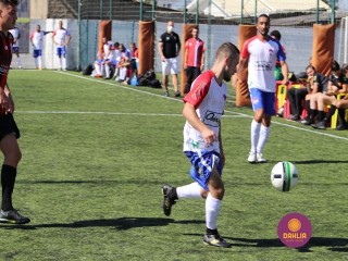 
<a style='margin-left: 5px;' class='btn btn-xs btn-social btn-facebook' href='https://www.facebook.com/sharer/sharer.php?u=https://boladovale.com.br/imgs/800-800-90/conteudo/fotos/1459/img4998.jpg' rel='popup' data-width='500' data-height='400'><i class='fa fa-facebook'></i>Compartilhar <span class='hidden-xs'>no Facebook</span>
</a> 
<a class='btn btn-default btn-xs' target='_blank' href='imgs/800-800-90/conteudo/fotos/1459/img4998.jpg'>
<span class='glyphicon glyphicon-cloud-download'></span> Salvar
</a> 
<span></span>